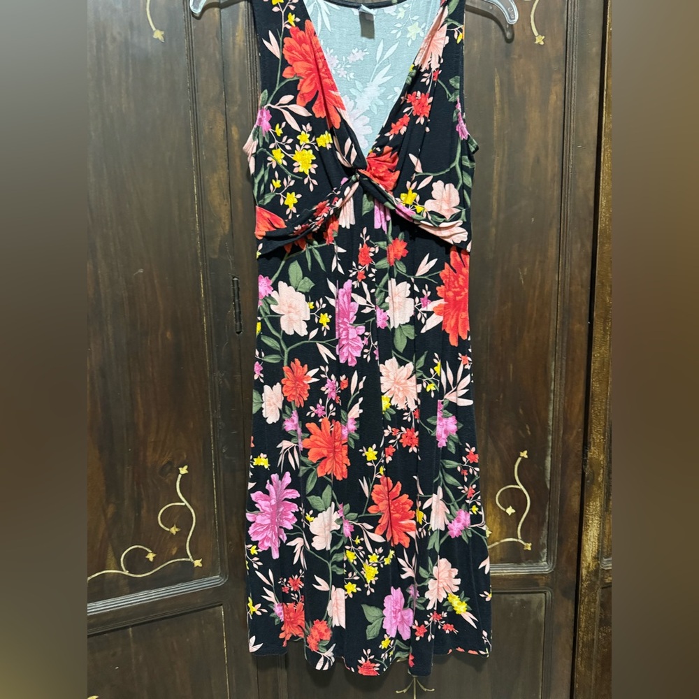 OLD NAVY MATERNITY Floral Sleeveless Dress - Black and Red